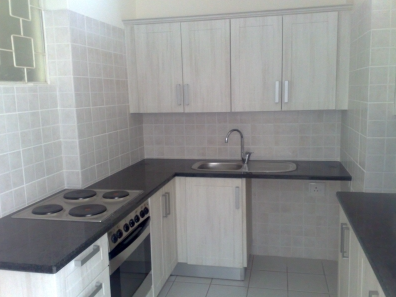 To Let 2 Bedroom Property for Rent in Summerstrand Eastern Cape